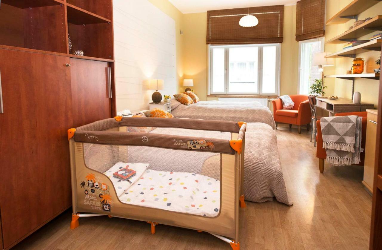 Family Apartment *